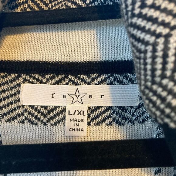 FEVER BLACK / WHITE CAPE / SZ: XL - Picture 4 of 5